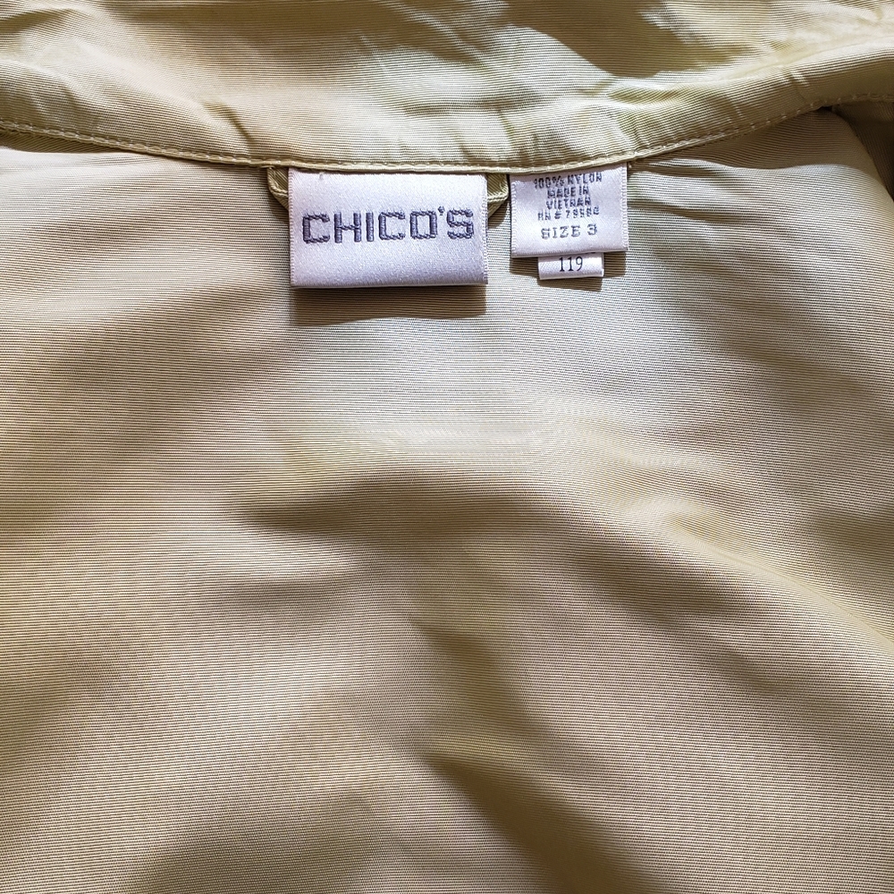 Women's Jacket - Picture 3 of 3